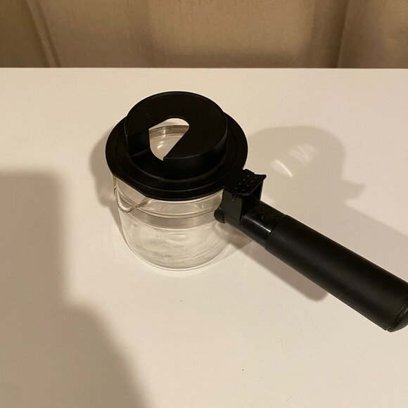 Espresso‎ Machine Carafe Replacement Part 8x3.25 Glass with Handle - Picture 4 of 5